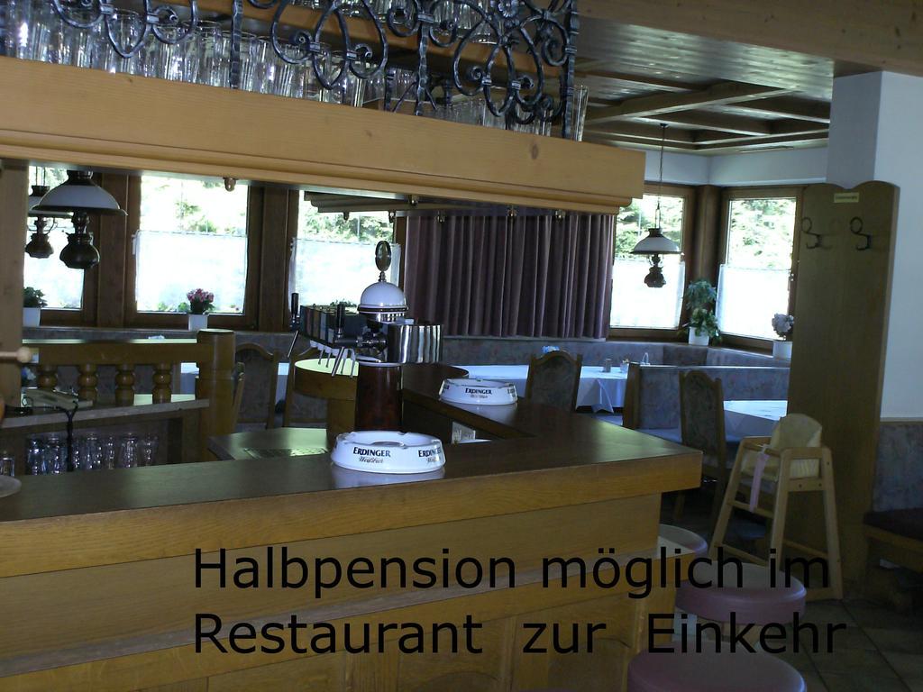 Blick Zum Wasserfall Sankt Leonhard im Pitztal Exterior photo